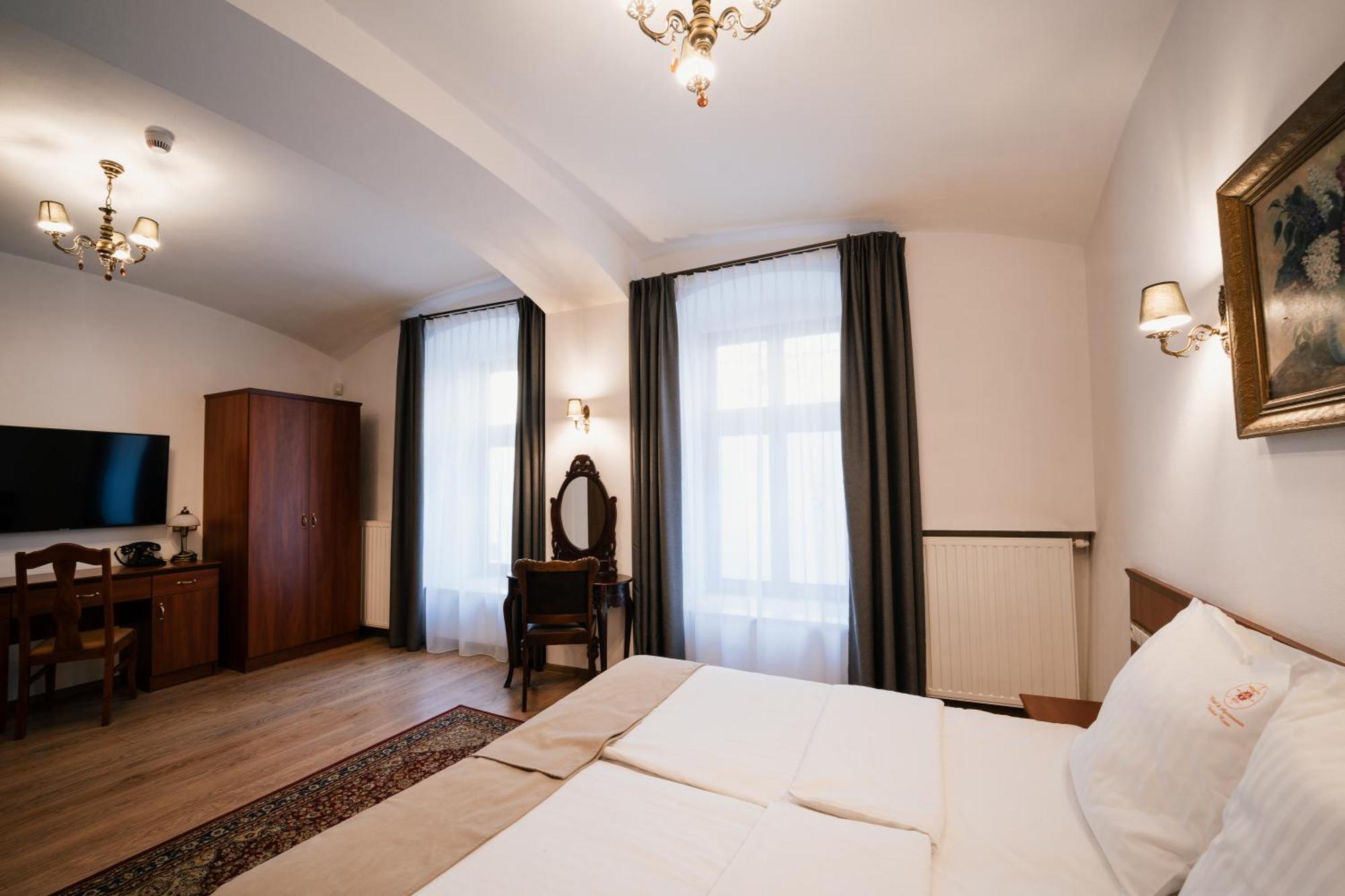 Hotel & Ventus Rosa 3*