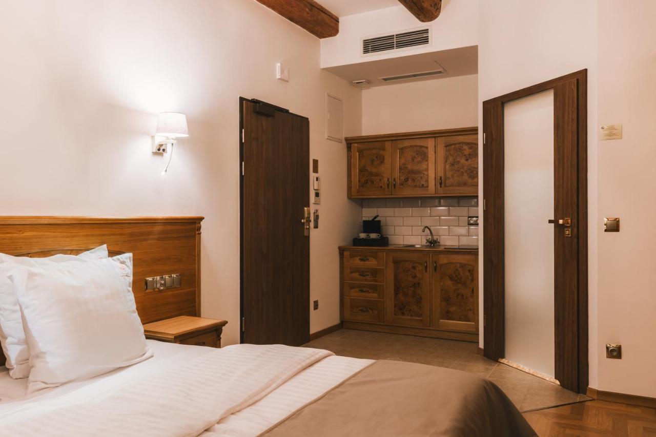 & Ventus Rosa Hotel
